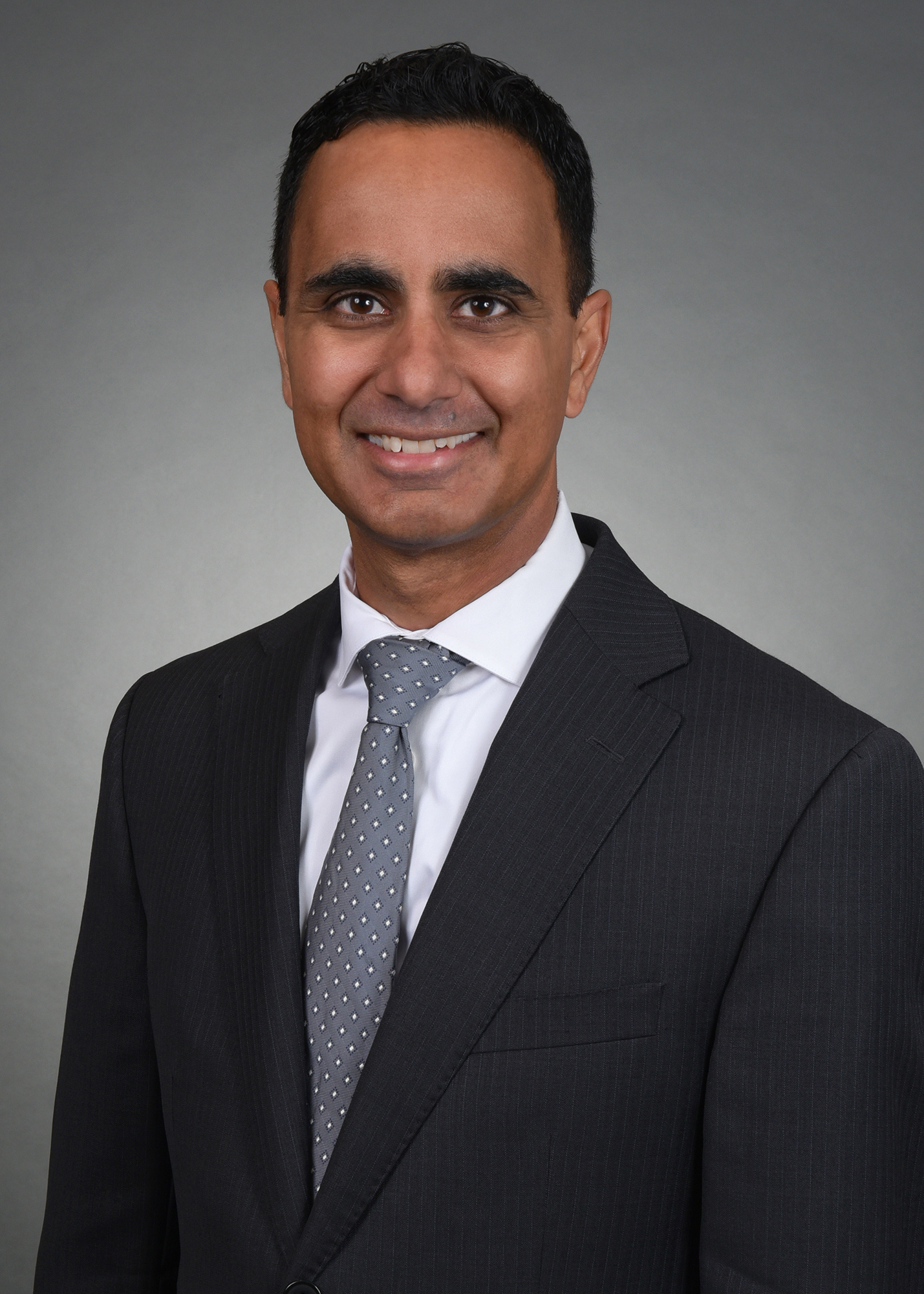 Dr. Vamil Divan is a Managing Director at Mizuho Securities