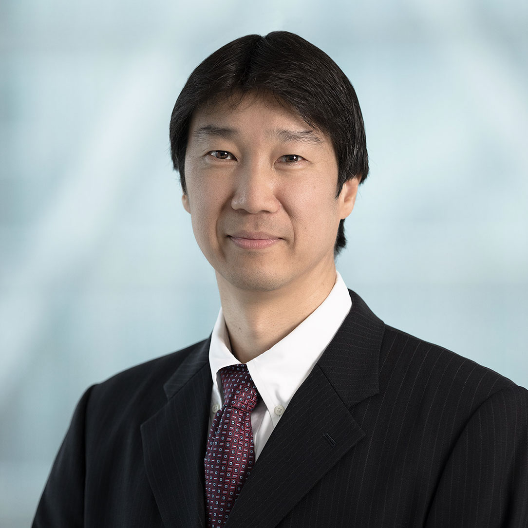 Masakazu Takeda, CFA, CMA, is a Portfolio Manager for SPARX Asset Management and recommends Hitachi, Sony, Mistubishi, Tokio Marine and Feyence